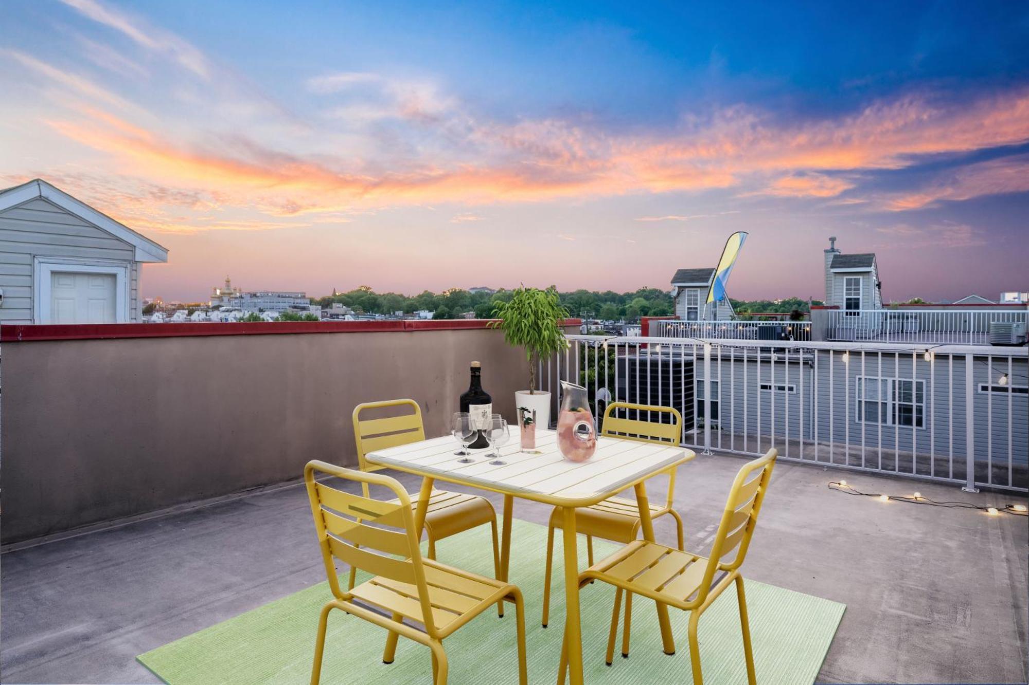 New Tropical Island Oasis Apartment Baltimore Exterior photo